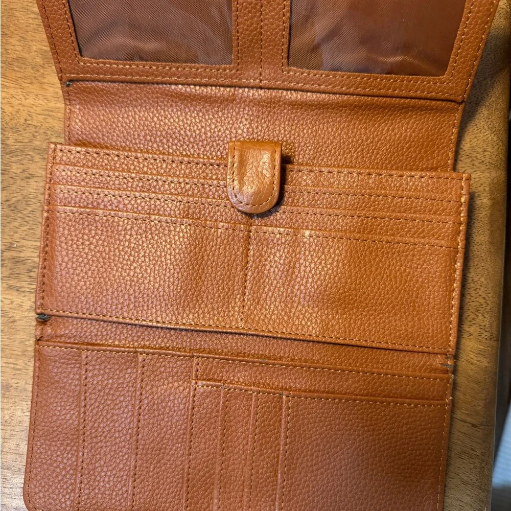 Giani Bernini Cognac Pebbled Leather Trifold Wallet